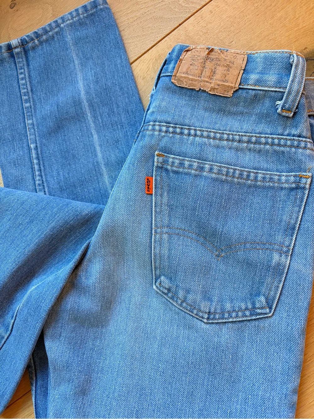 Vintage Levi's Orange Tab 719 Jeans Light/Medium Wash